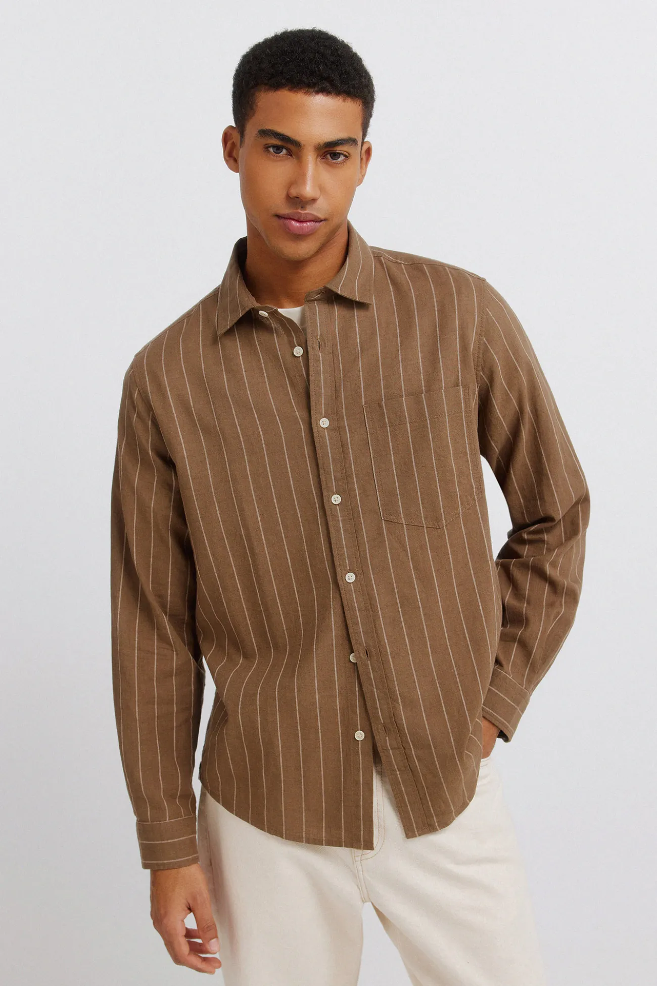 Chemise à rayures en lin