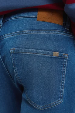 Jeans coupe slim d&eacute;lav&eacute; moyen