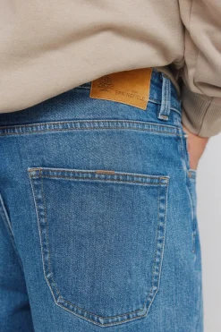 Jeans délavage moyen regular fit