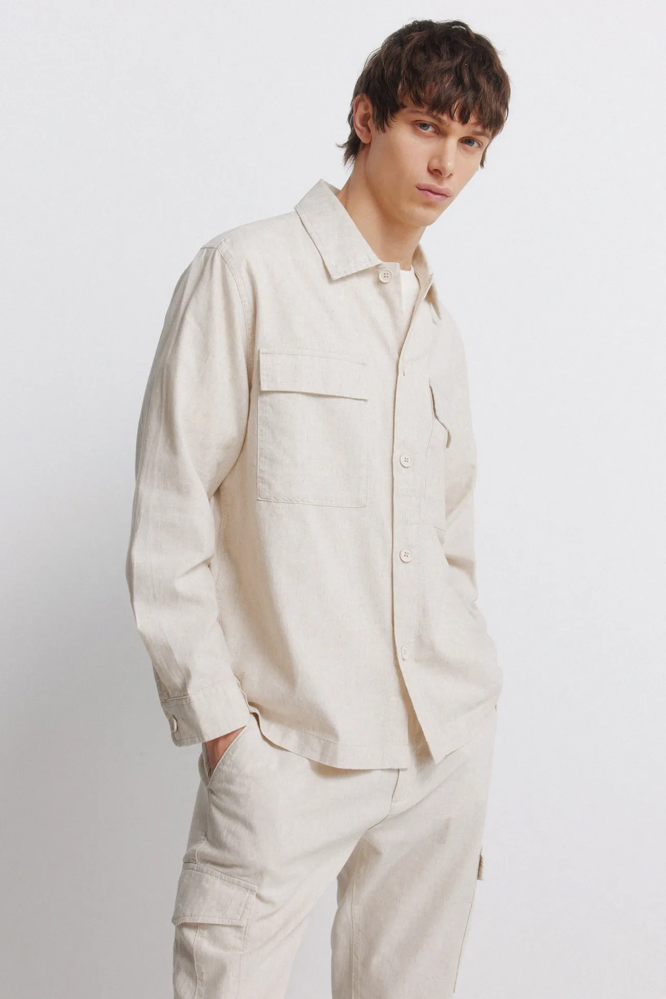Pantalon cargo slim fit en lin