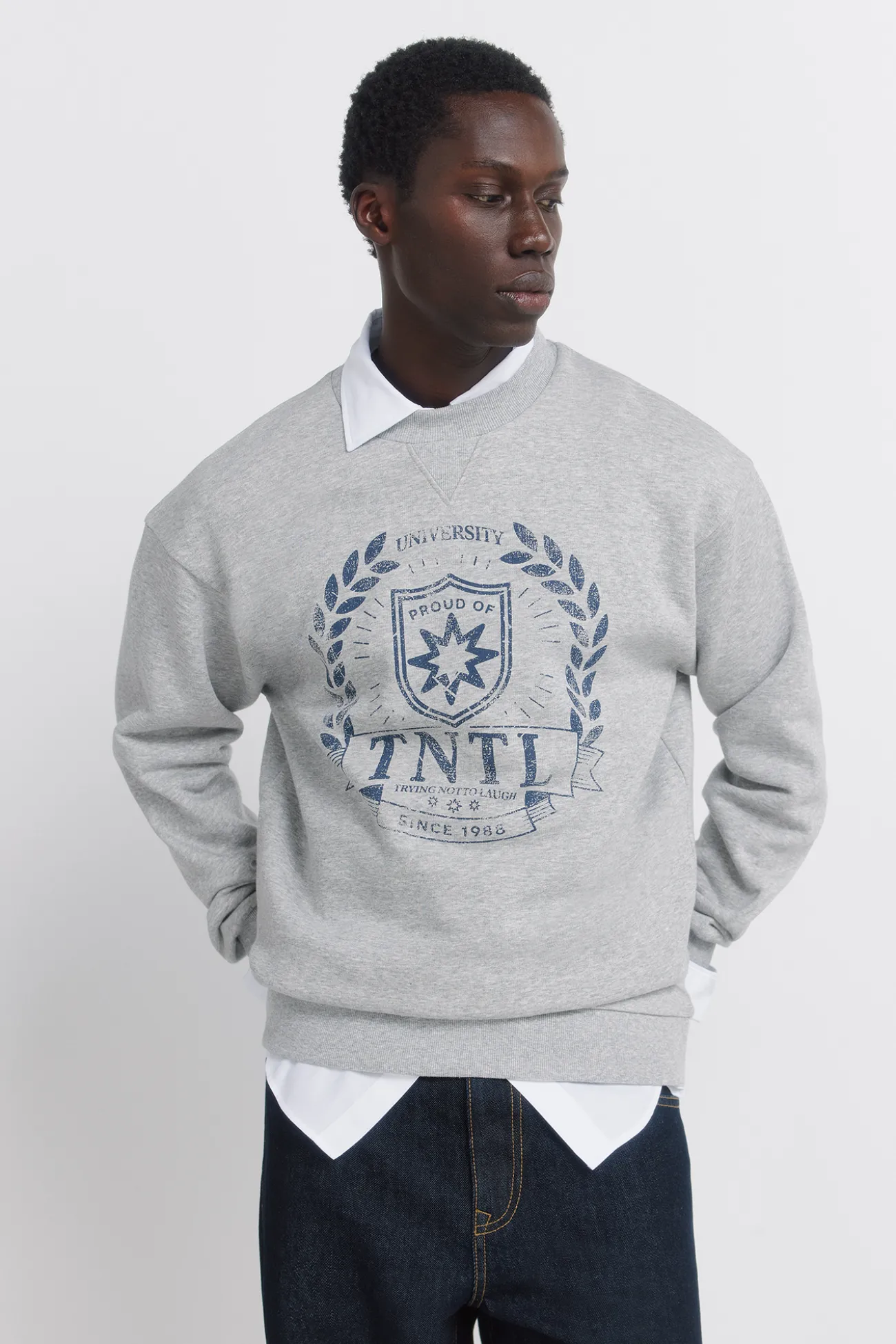 Sweat-shirt à écusson