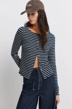 T-shirt &agrave; rayures avec boutons