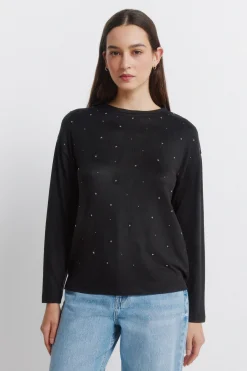 T-shirt clouté sur le devant